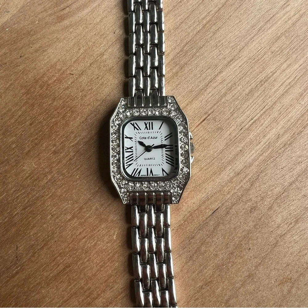 Cote d’ Azur ladies silver tone rectangular cocktail fashion Watch NEW BATTERY